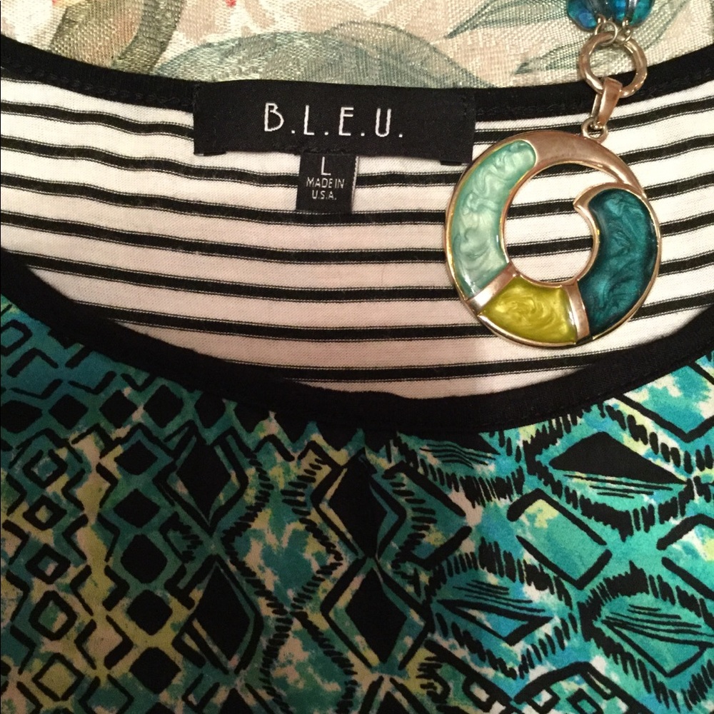 Beautiful Multicolored High-Low Design Dress Top - Picture 7 of 8